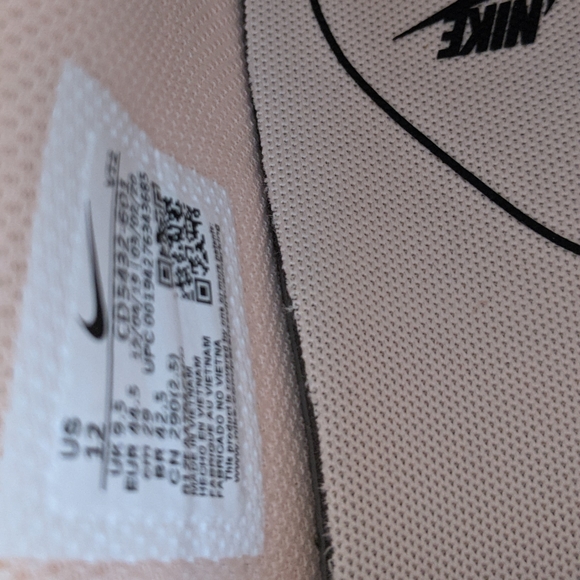 Nike Air Max Excee Women's Size 12 - Picture 8 of 8